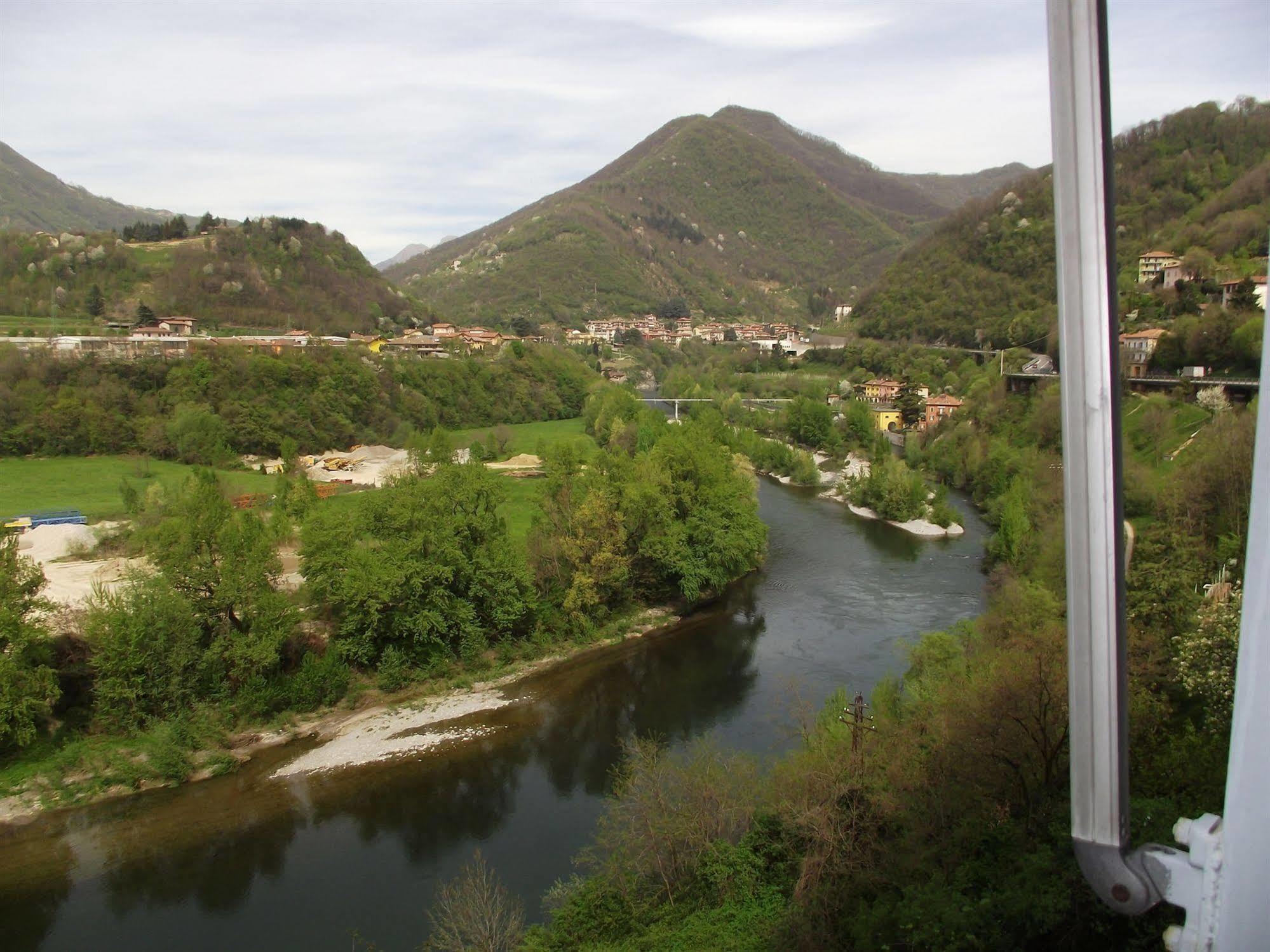 Hotel Ventolosa Villa dʼAlmè Екстериор снимка
