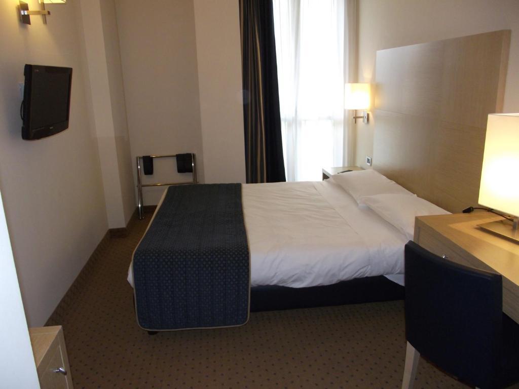 Hotel Ventolosa Villa dʼAlmè Стая снимка